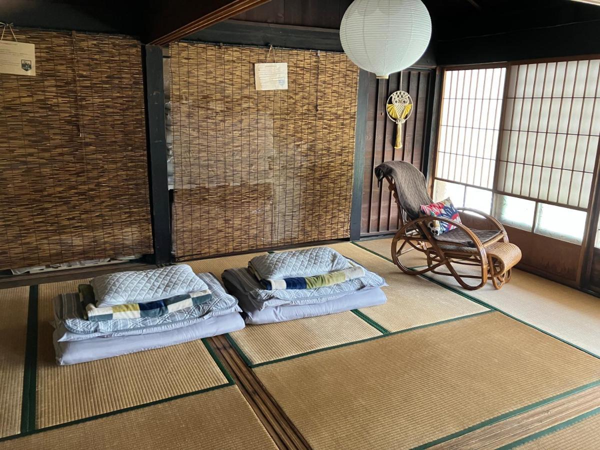 Guesthouse Boro-Ya Otoyocho Bagian luar foto
