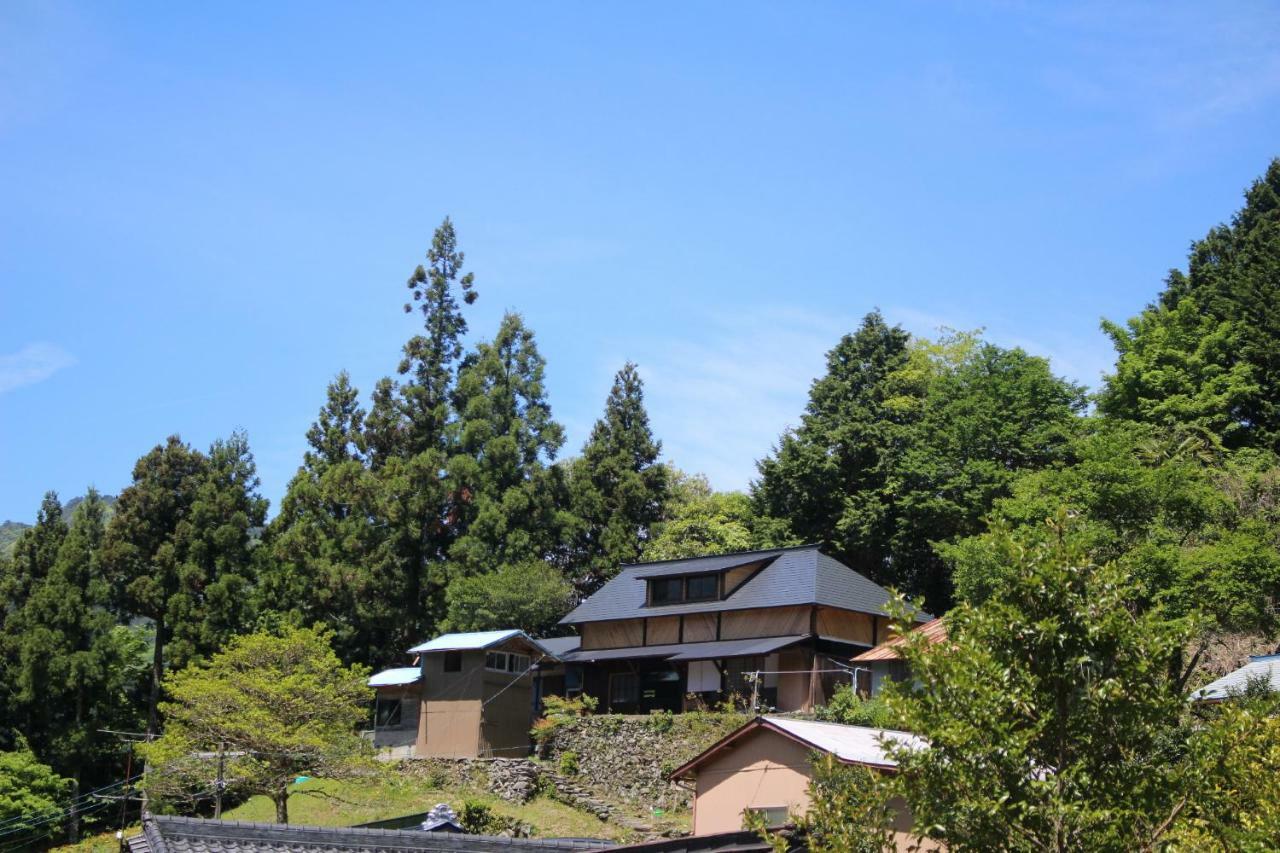 Guesthouse Boro-Ya Otoyocho Bagian luar foto