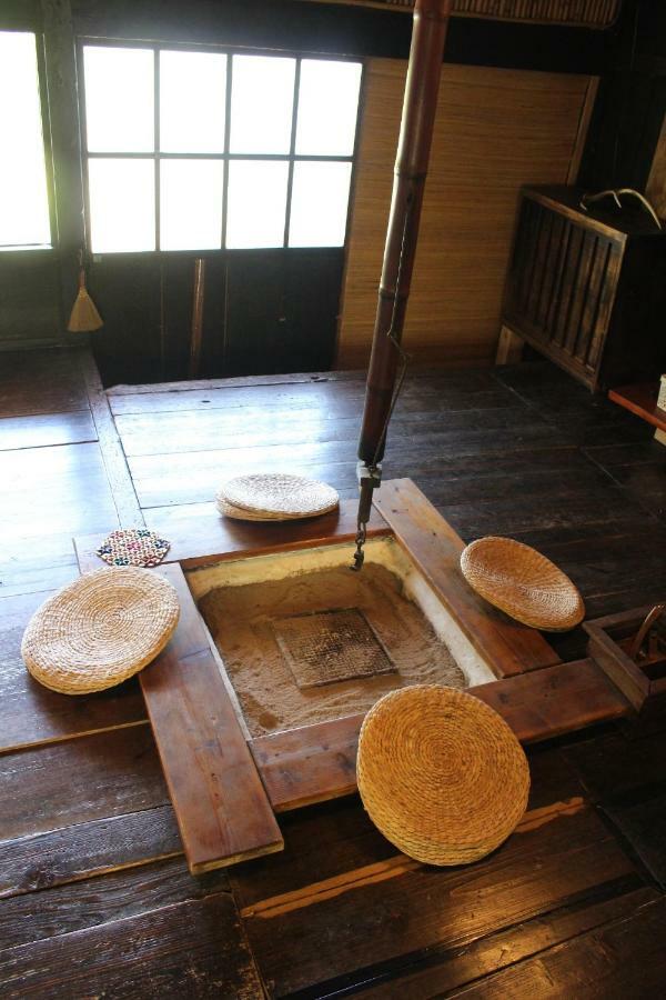 Guesthouse Boro-Ya Otoyocho Bagian luar foto